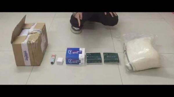 偷快递如同“拆盲盒”！想要苹果手机，女孩竟连偷30个快递