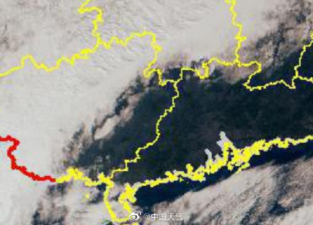 准静止锋又出现了!乌蒙山也挡不住冷气 今天昆明湿冷难耐 准静止锋又出现了!乌蒙山也挡不住冷气 今天昆明湿冷难耐