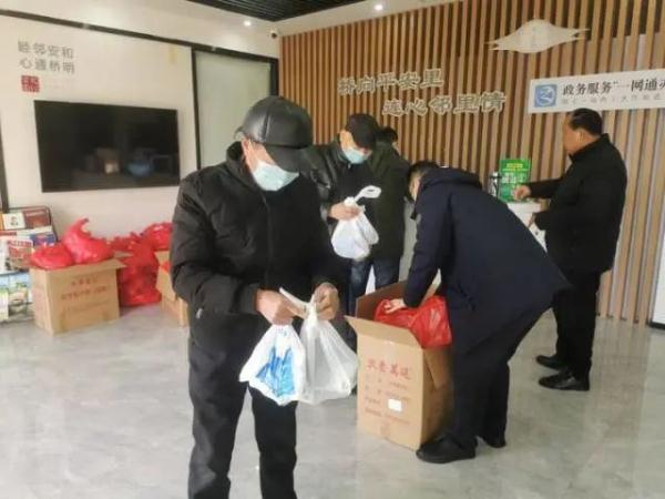 浙江官宣:向他们免费发放!杭州已有不少人收到,退烧药、中成药都有 浙江官宣:向他们免费发放!杭州已有不少人收到,退烧药、中成药都有