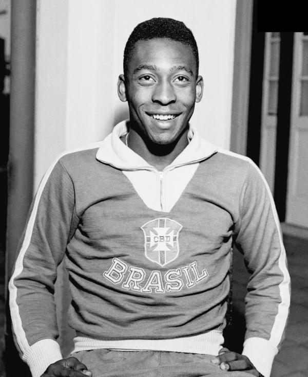 别了！“球王”贝利