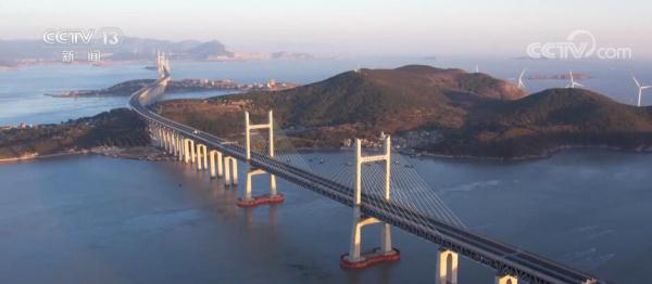 你好2023 | 钢铁巨龙跨海峡 海上天路沐晨光