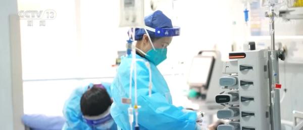 扩容收治 内外科协力渡难关 全力以赴护佑生命 扩容收治 内外科协力渡难关 全力以赴护佑生命