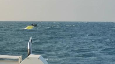 惊险!防城港渔船被海浪掀翻,5人落水,幸好...... 惊险!防城港渔船被海浪掀翻,5人落水,幸好......