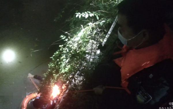 万幸！杭州萧山一男子得救，警方提醒：酒后一定要小心