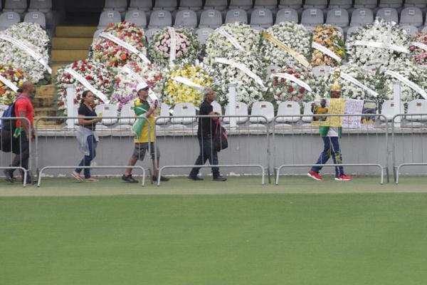 特写：贝利不会死去