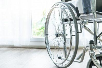 脊髓损伤患者应该如何选择轮椅？