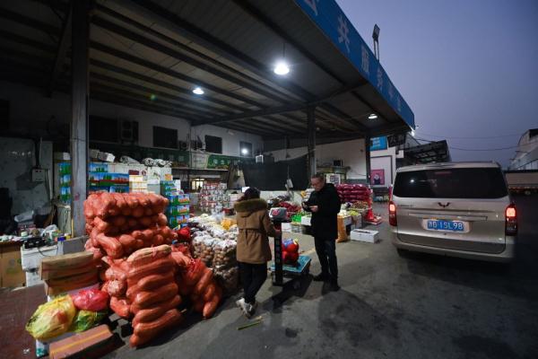 浙江金华：“菜篮子”物丰货足迎新春