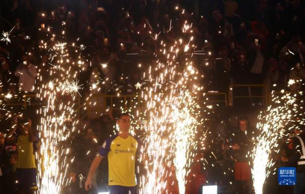 沙特利雅得胜利俱乐部为C罗举办欢迎活动