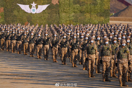 整整齐齐！这不是复制粘贴这是人民陆军