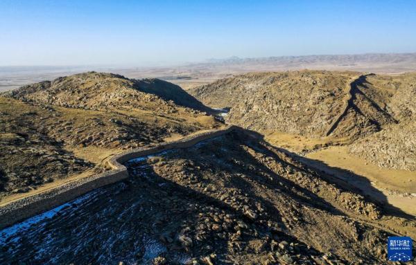 雄奇巍峨的秦长城遗址 雄奇巍峨的秦长城遗址