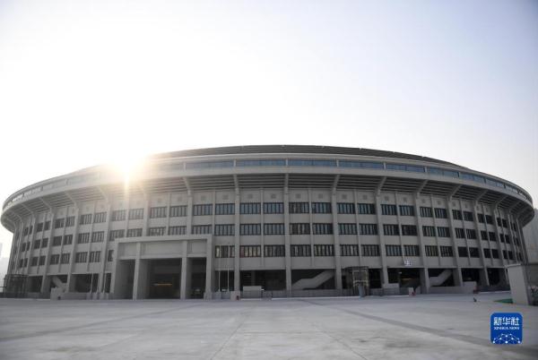 北京首座国际标准专业足球场“新工体”落成 北京首座国际标准专业足球场“新工体”落成