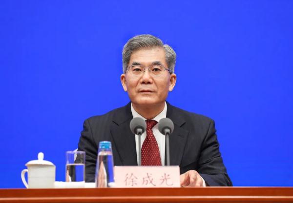 春运明天开始，挑战有哪些？难题如何破？