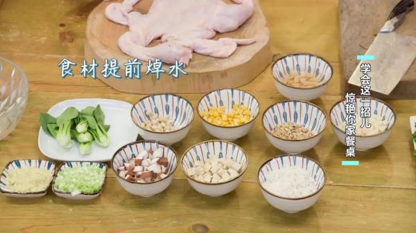 学会这两招，土豆软糯能拉丝，整鸡脱骨太过瘾