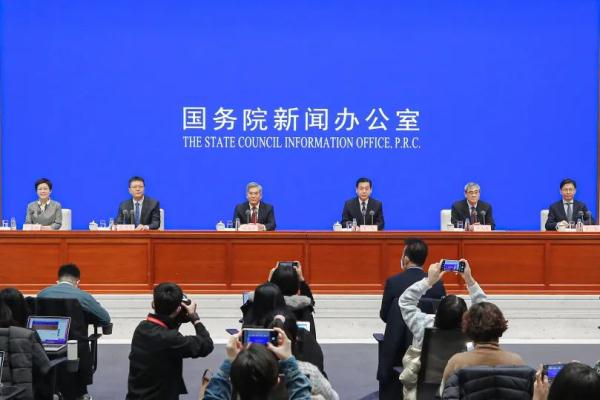 春运明天开始，挑战有哪些？难题如何破？