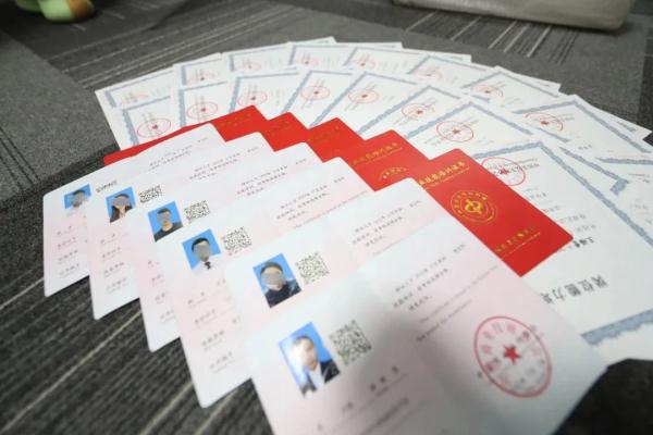 生发神器成本仅20元? 生发神器成本仅20元?