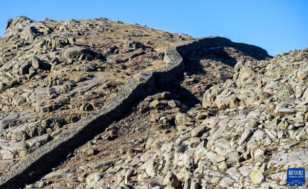 雄奇巍峨的秦长城遗址 雄奇巍峨的秦长城遗址