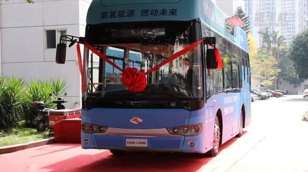氨氢燃料电池客车在福州大学启动
