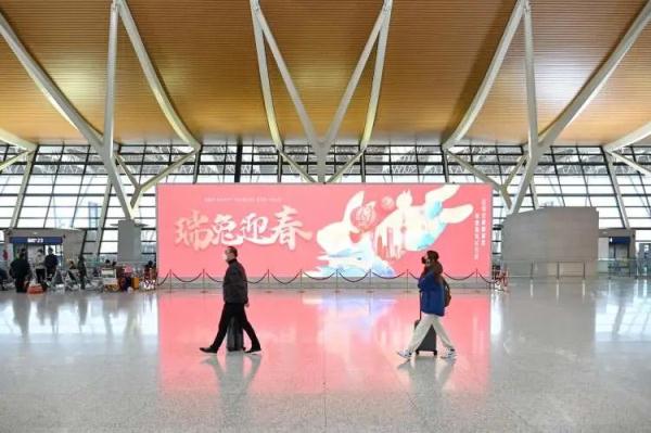 23万人从上海出发！有人已经回家过年了，机场客流量增四成！
