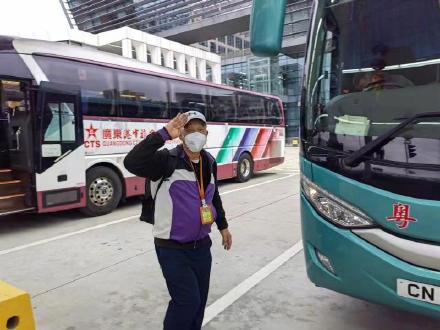 深港陆路口岸今起全面恢复通关！粤港直通巴已调配跨境车辆55台