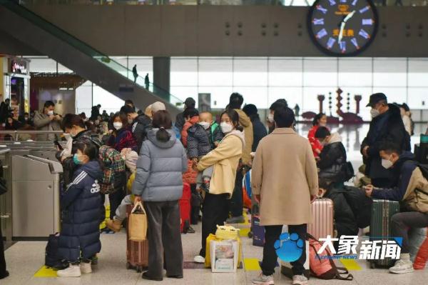 2023年春运已启动，郑州铁路将增开夜间动车组