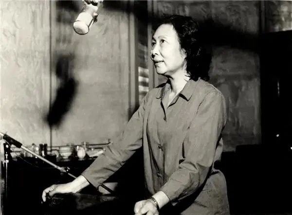 痛别！上海又一位老艺术家逝世，曹可凡发文悼念…她的声音是几代人的共同回忆