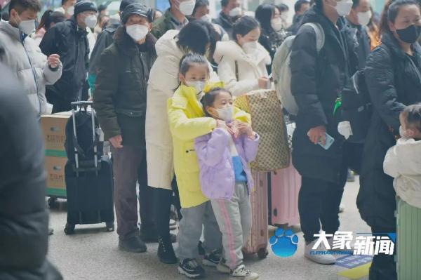 2023年春运已启动，郑州铁路将增开夜间动车组