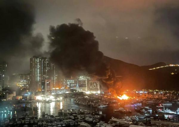 江苏一渔船被烧成空壳，背后的原因不容忽视！