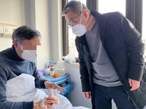 上海132名市级专家下沉 助守重症防治“第一关” 上海132名市级专家下沉 助守重症防治“第一关”