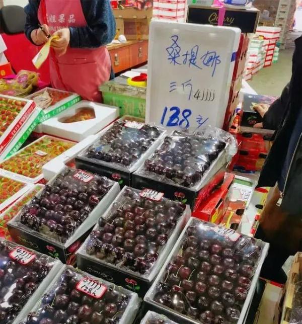 价格“美丽”！这个春节，南宁人的“水果快乐”回来了