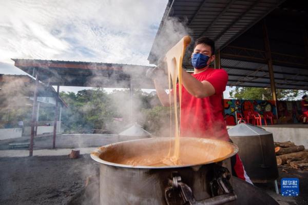 马来西亚:年糕飘香迎新年 马来西亚:年糕飘香迎新年
