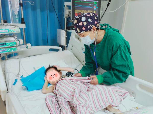 用“兽药”给儿女退烧,儿女双双肝衰竭,父母:以前吃过没问题 用“兽药”给儿女退烧,儿女双双肝衰竭,父母:以前吃过没问题