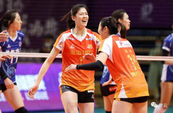 联赛第十五冠！天津女排！