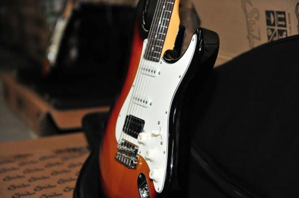 案值2.1亿元！海关破获一起特大走私乐器案