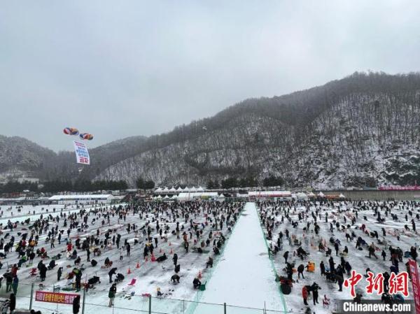 韩国江原道华川山鳟鱼庆典时隔三年回归