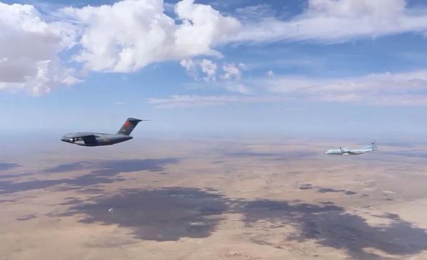 运-20开训!遭遇空中湍流…… 运-20开训!遭遇空中湍流……