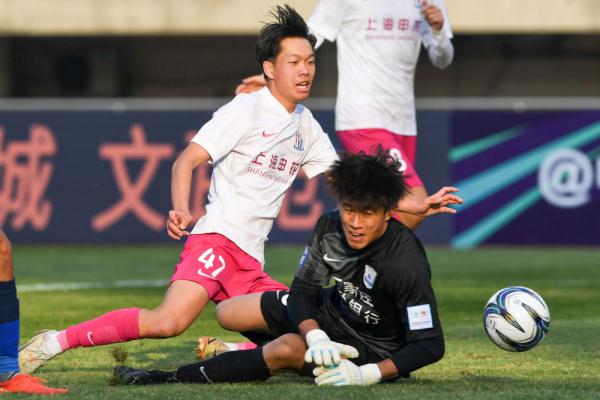 上海申花主帅吴金贵：年轻球员令人意外与惊喜