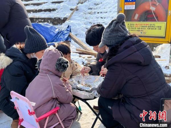 韩国江原道华川山鳟鱼庆典时隔三年回归