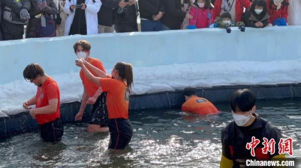 韩国江原道华川山鳟鱼庆典时隔三年回归