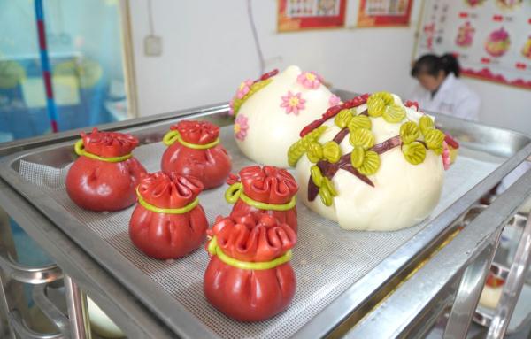 山东郓城：制作花馍迎新春