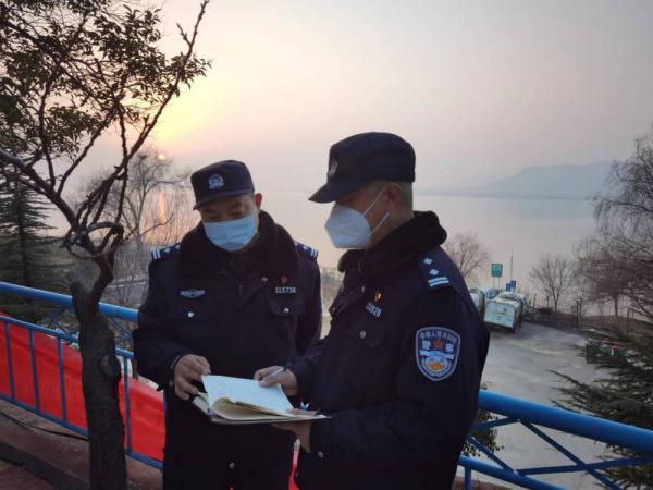 “湖畔派出所”守护绿水青山