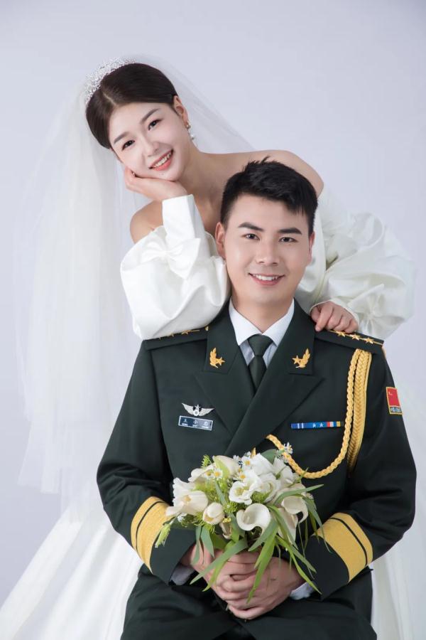 这12对军人的结婚照，都太好看！