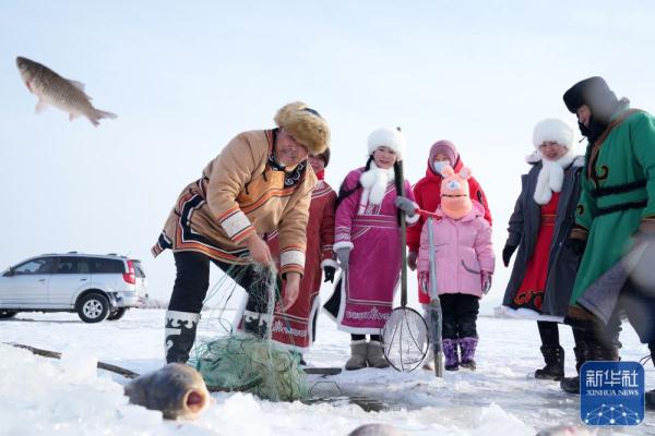 新华全媒+｜“守望太阳的民族”的冬日“欢歌”