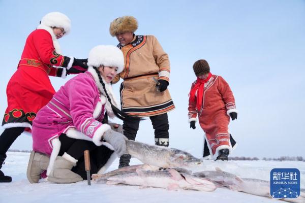 新华全媒+｜“守望太阳的民族”的冬日“欢歌”