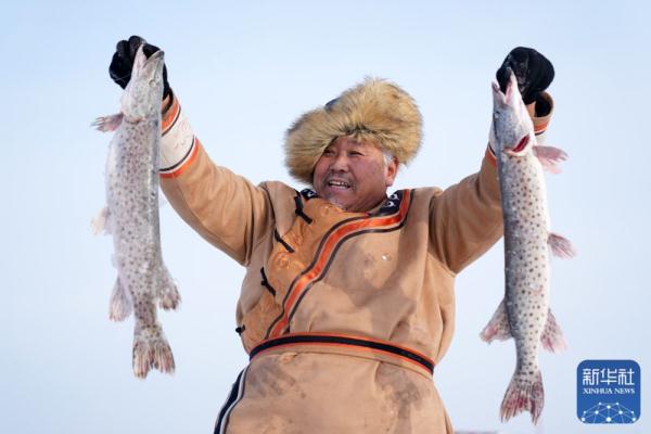 新华全媒+｜“守望太阳的民族”的冬日“欢歌”