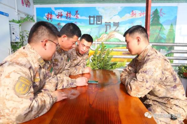 你相信吗？戈壁滩上长出了草莓、火龙果、柑橘……