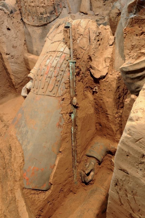 秦始皇兵马俑考古,有新突破!俑坑甬道曾被人挖开 秦始皇兵马俑考古,有新突破!俑坑甬道曾被人挖开