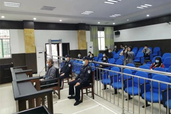 以投毒方式捕鱼9公斤被判刑,冤吗? 以投毒方式捕鱼9公斤被判刑,冤吗?