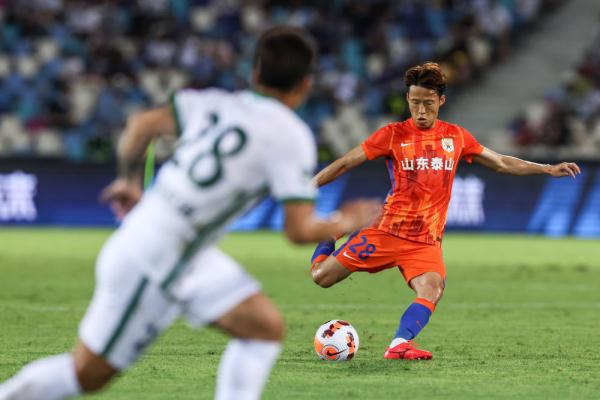 韩国国脚孙准浩：渴望助山东泰山实现足协杯三连冠