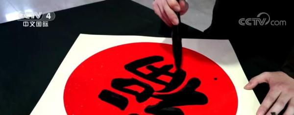 年味起 团圆近 各地年货市场红红火火