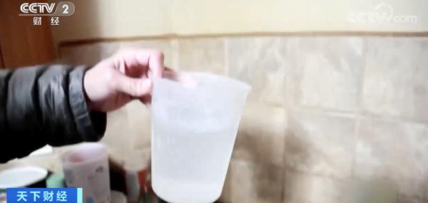 又现“水危机”！美国这里，自来水大肠杆菌超标，甚至还有沙子！居民用水难